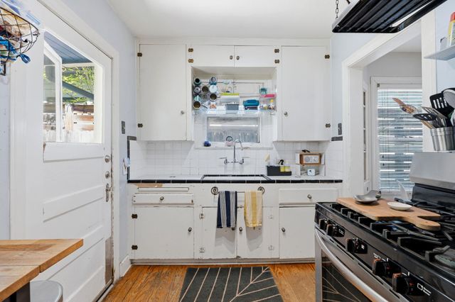 1910 Kinney Ave, Austin, TX 78704