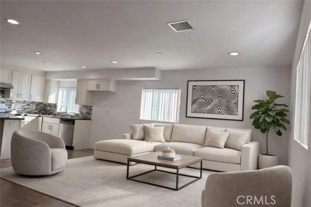 3527 Siskiyou, Los Angeles, CA 90023