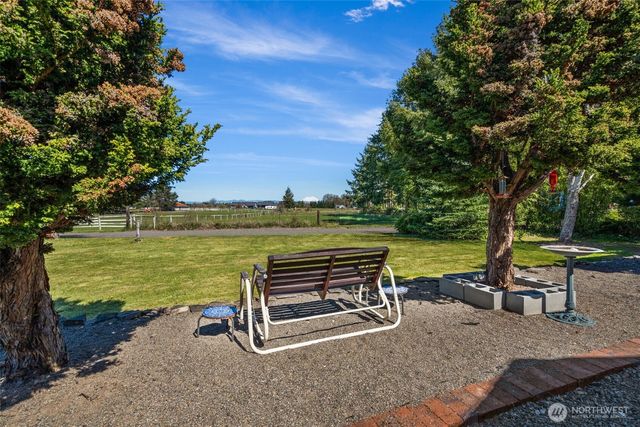 190 Poetsch Road, Toledo, WA 98591