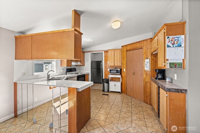 190 Poetsch Road, Toledo, WA 98591