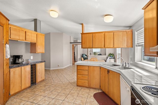 190 Poetsch Road, Toledo, WA 98591