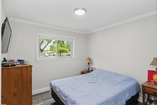 15028 Masonic Boulevard, Warren, MI 48088