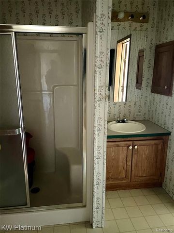 9691 Stoneypointe Drive, Fair Haven, MI 48023