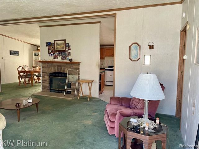 9691 Stoneypointe Drive, Fair Haven, MI 48023