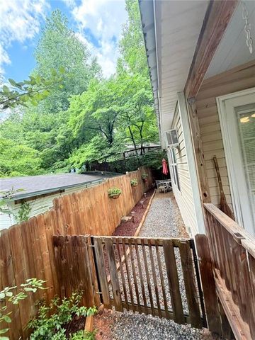 227 Canyon Pass, Cleveland, GA 30528