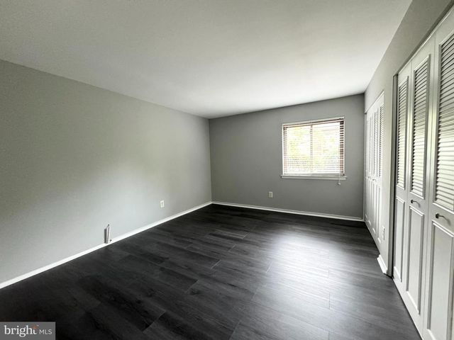 309 MEADOW WOODS LN, Lawrence, NJ 08648