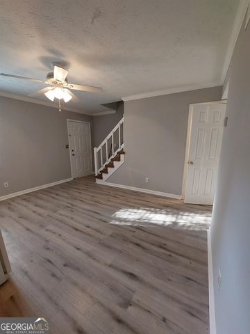 140 Hunters Lane B, Fayetteville, GA 30215