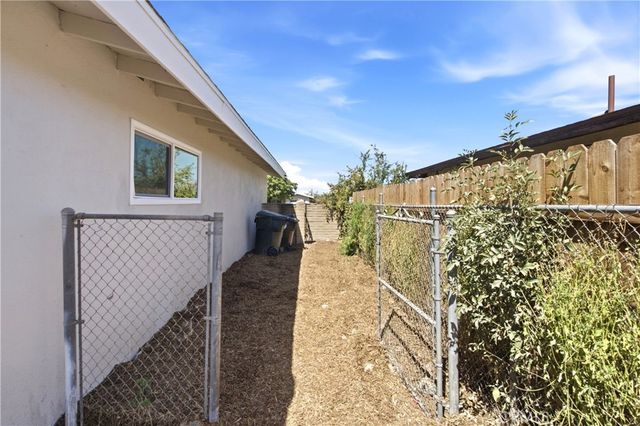 7617 Drummond Avenue, Highland, CA 92346