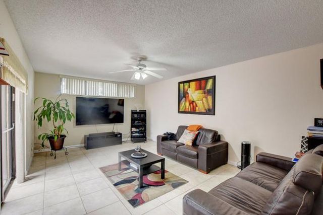 8279 Severn Drive C, Boca Raton, FL 33433