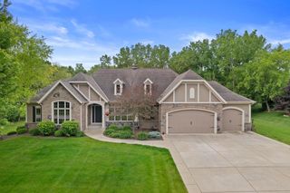 4205 Quarry Springs DRIVE, Racine, WI 53405