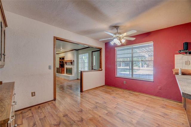 1801 Jessie James Drive, Edmond, OK 73034