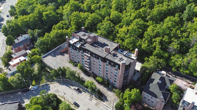 880 Rue De La Paix, Cincinnati, OH 45220