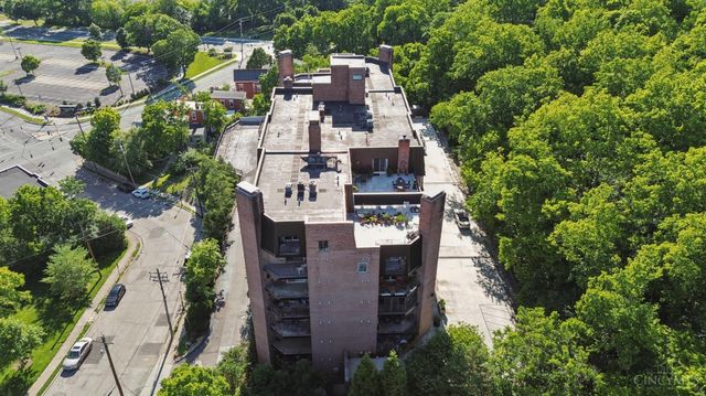 880 Rue De La Paix, Cincinnati, OH 45220