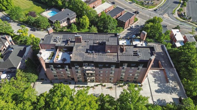 880 Rue De La Paix, Cincinnati, OH 45220