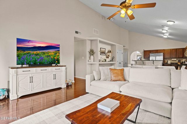 12529 PASEO ROSANNIE Avenue, El Paso, TX 79928