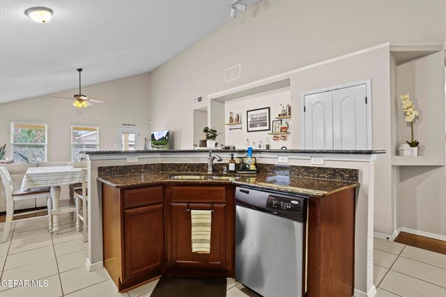 12529 PASEO ROSANNIE Avenue, El Paso, TX 79928