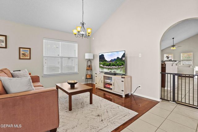 12529 PASEO ROSANNIE Avenue, El Paso, TX 79928