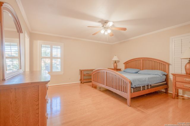 729 Rocklyn Dr, Windcrest, TX 78239