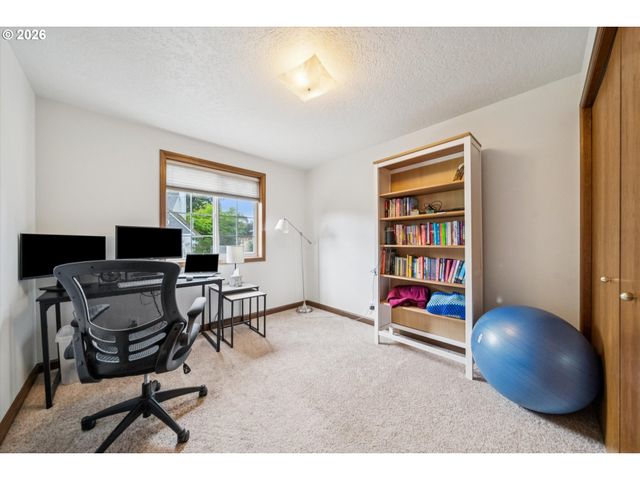 1333 10TH St, West Linn, OR 97068