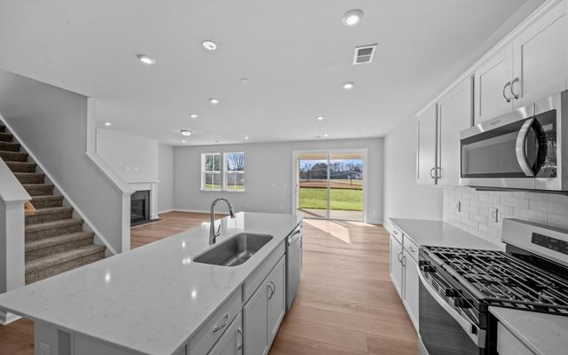 1215 Fox Hollow Street, Spartanburg, SC 29303