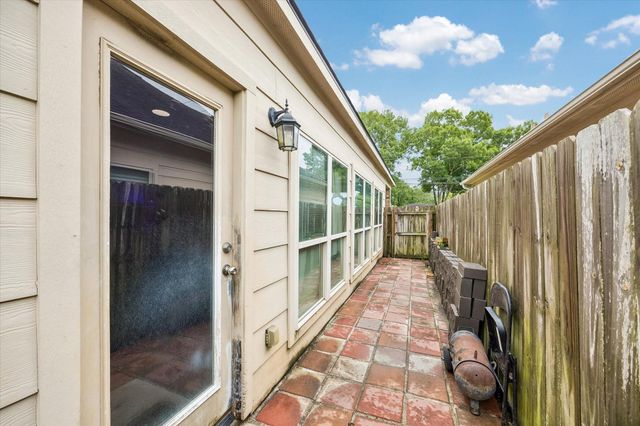 1741 Eagle Lake Road, Sealy, TX 77474