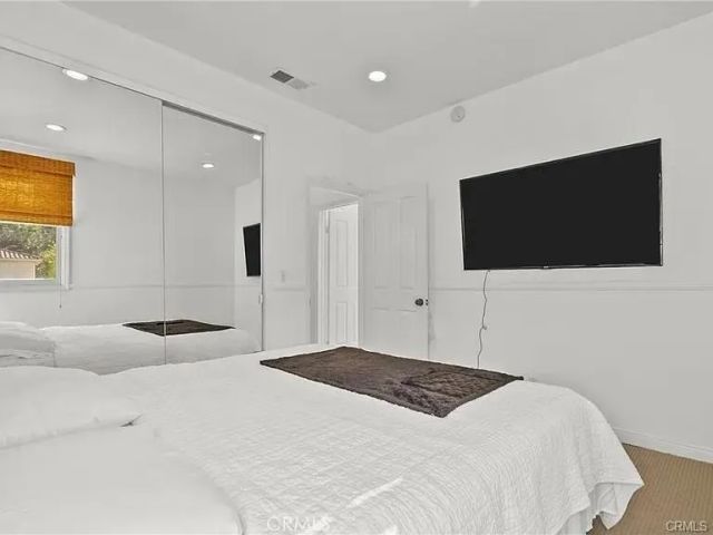 3450 Malaga Court, Calabasas, CA 91302