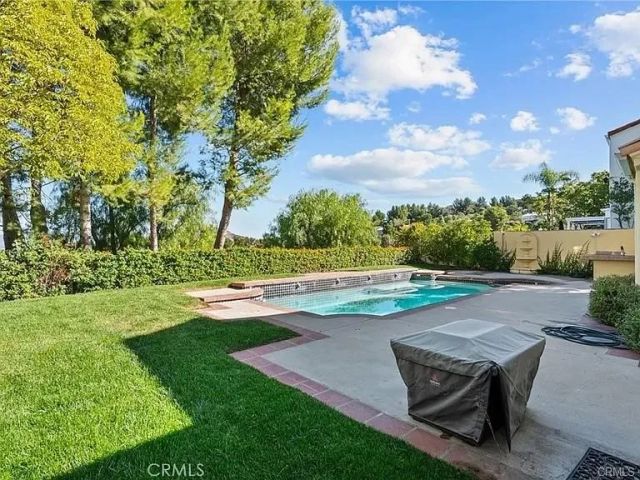 3450 Malaga Court, Calabasas, CA 91302