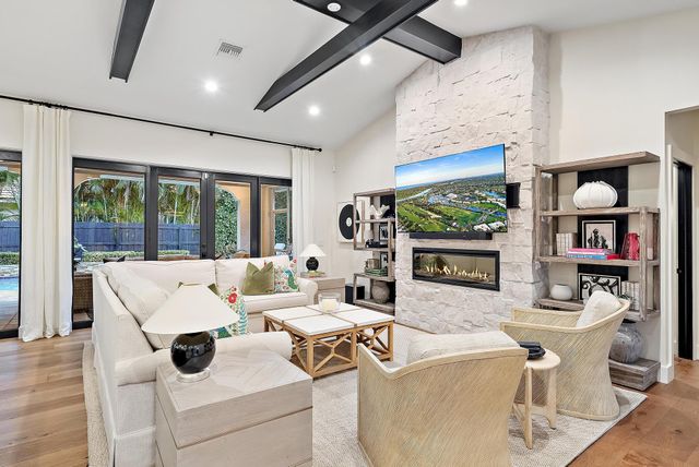 19056 SE Coral Reef Lane, Jupiter, FL 33458