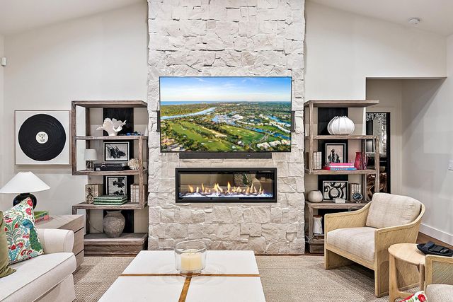 19056 SE Coral Reef Lane, Jupiter, FL 33458