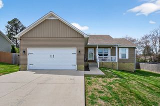 311 Valley Pointe Dr, Baxter, TN 38544