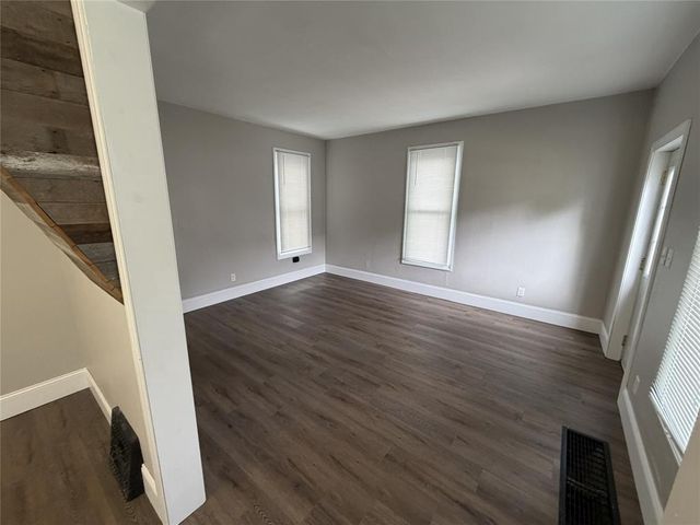 406 Talmadge Street, Eau Claire, WI 54701