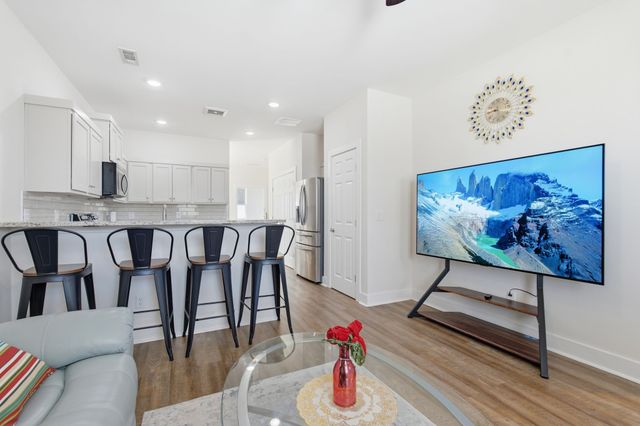 2617 Herman St, Nashville, TN 37208