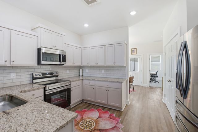 2617 Herman St, Nashville, TN 37208