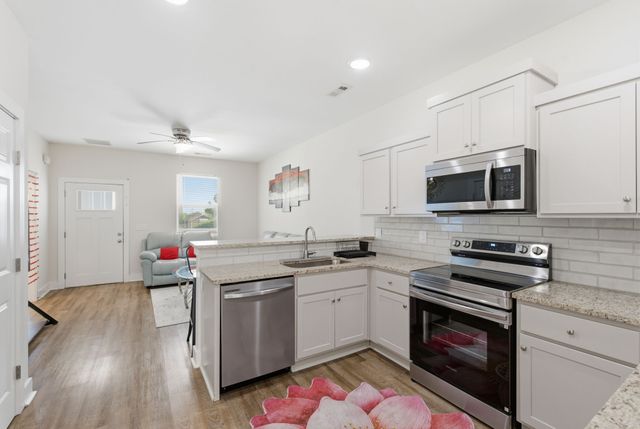 2617 Herman St, Nashville, TN 37208