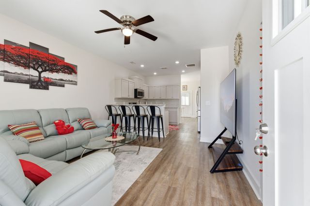 2617 Herman St, Nashville, TN 37208