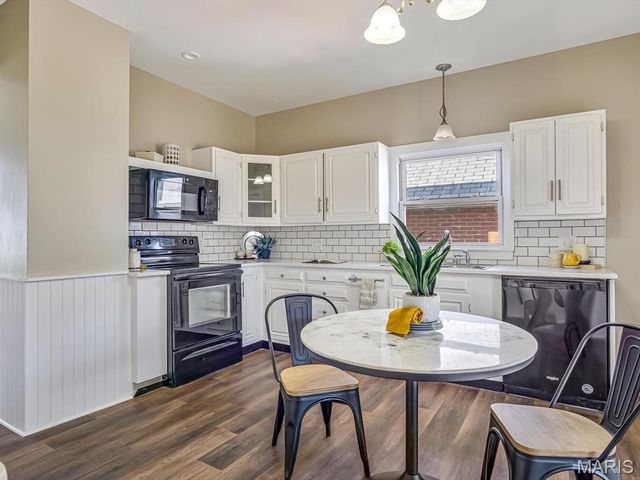 218 N Hesperia Street, Collinsville, IL 62234