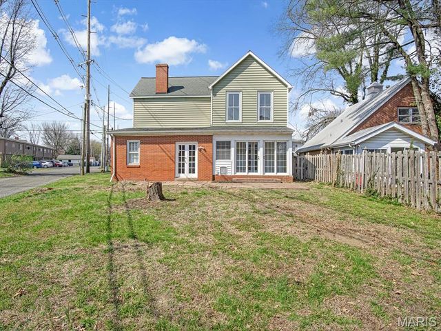 218 N Hesperia Street, Collinsville, IL 62234