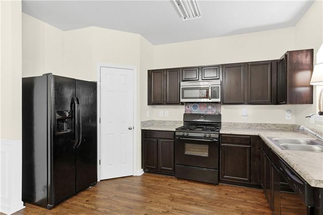 2851 Snapfinger Manor, Decatur, GA 30035