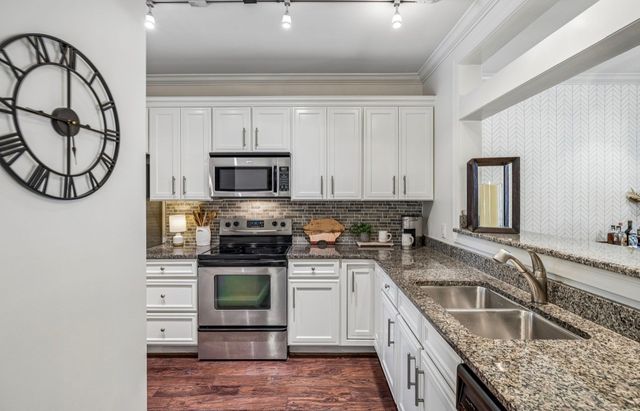 301 Criddle St Apt 202, Nashville, TN 37219