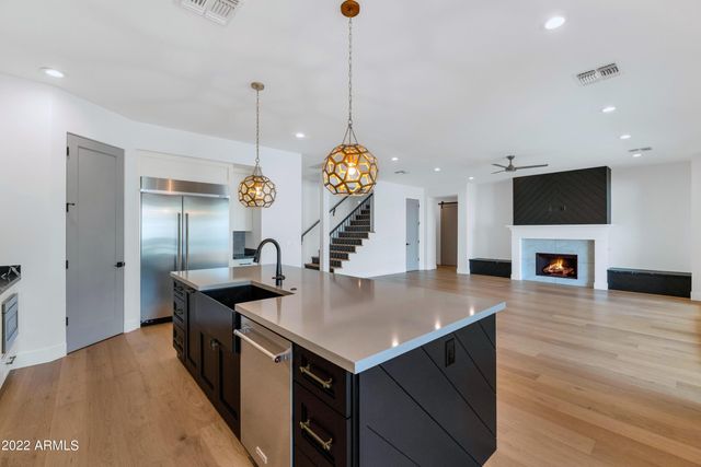 4518 N 39th Street, Phoenix, AZ 85018
