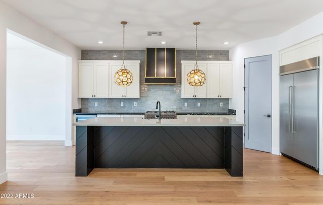 4518 N 39th Street, Phoenix, AZ 85018