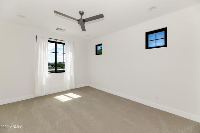 4518 N 39th Street, Phoenix, AZ 85018