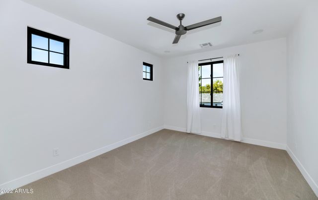 4518 N 39th Street, Phoenix, AZ 85018