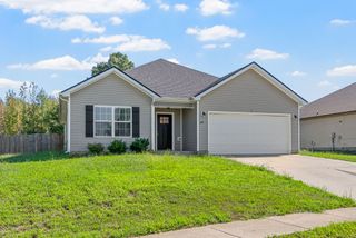 849 Rushing Dr, Clarksville, TN 37042