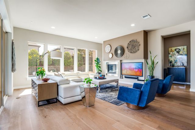 2885 Powlett Creek Drive, Frisco, TX 75034