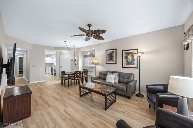 28064 Cavendish CT 2401, Bonita Springs, FL 34135