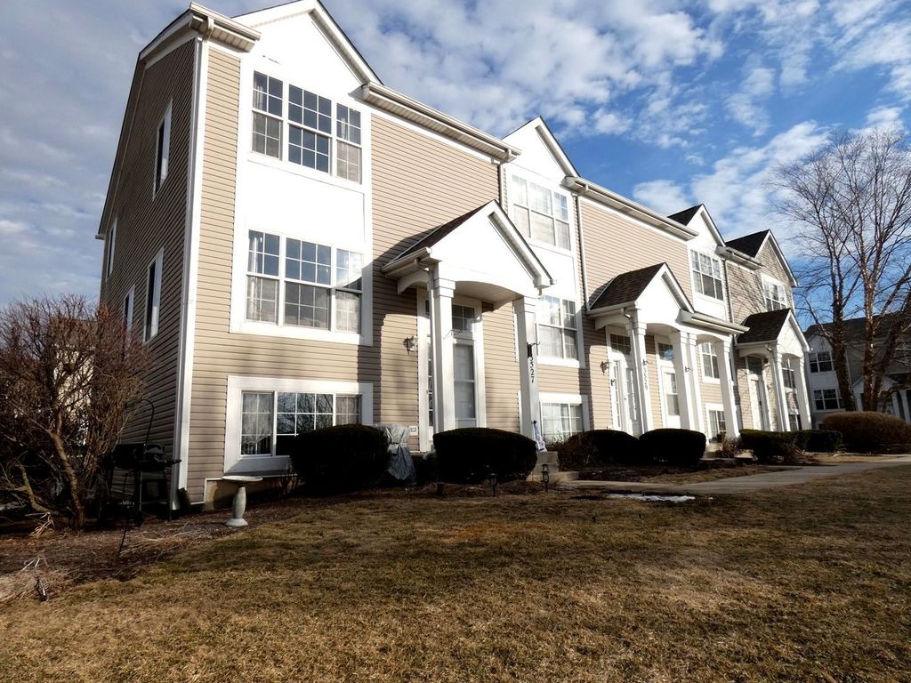 3527 Silver Leaf Drive, Joliet, IL 60431