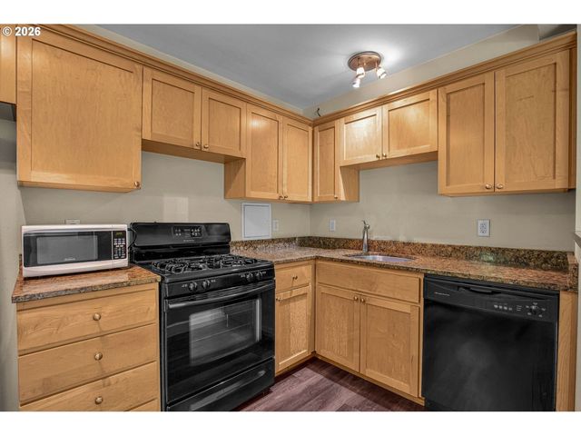 1205 Sw CARDINELL Dr 706, Portland, OR 97201
