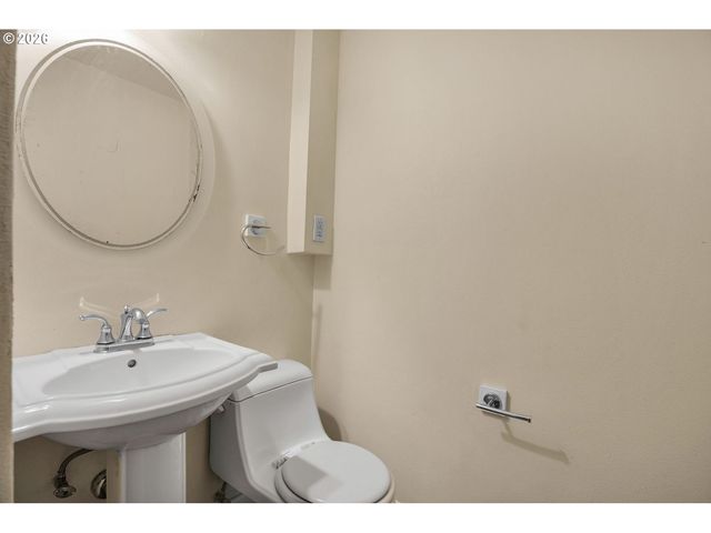 1205 Sw CARDINELL Dr 706, Portland, OR 97201