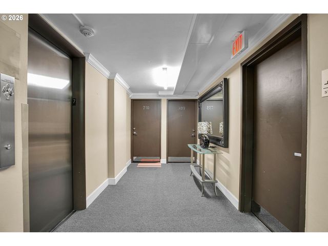 1205 Sw CARDINELL Dr 706, Portland, OR 97201